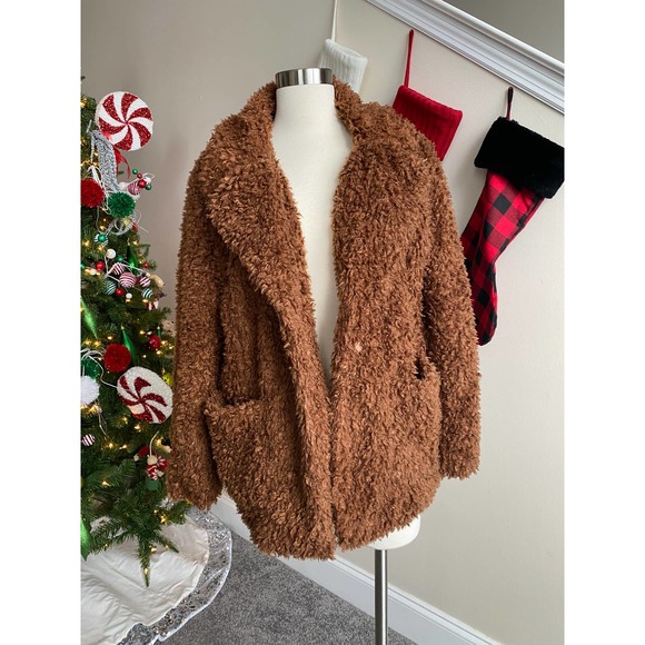 Divided brown teddy coat, size M - Picture 1 of 12
